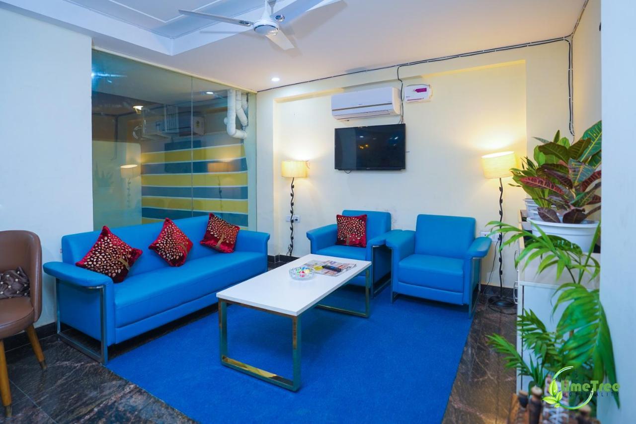 Lime Tree Hotel Near 32Nd Avenue Sector 29 غورغاون المظهر الخارجي الصورة