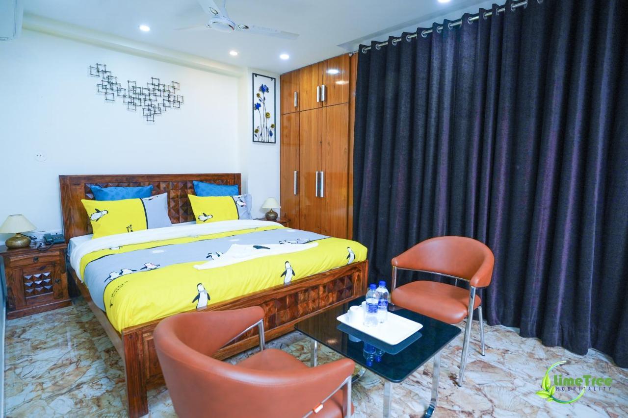 Lime Tree Hotel Near 32Nd Avenue Sector 29 غورغاون المظهر الخارجي الصورة